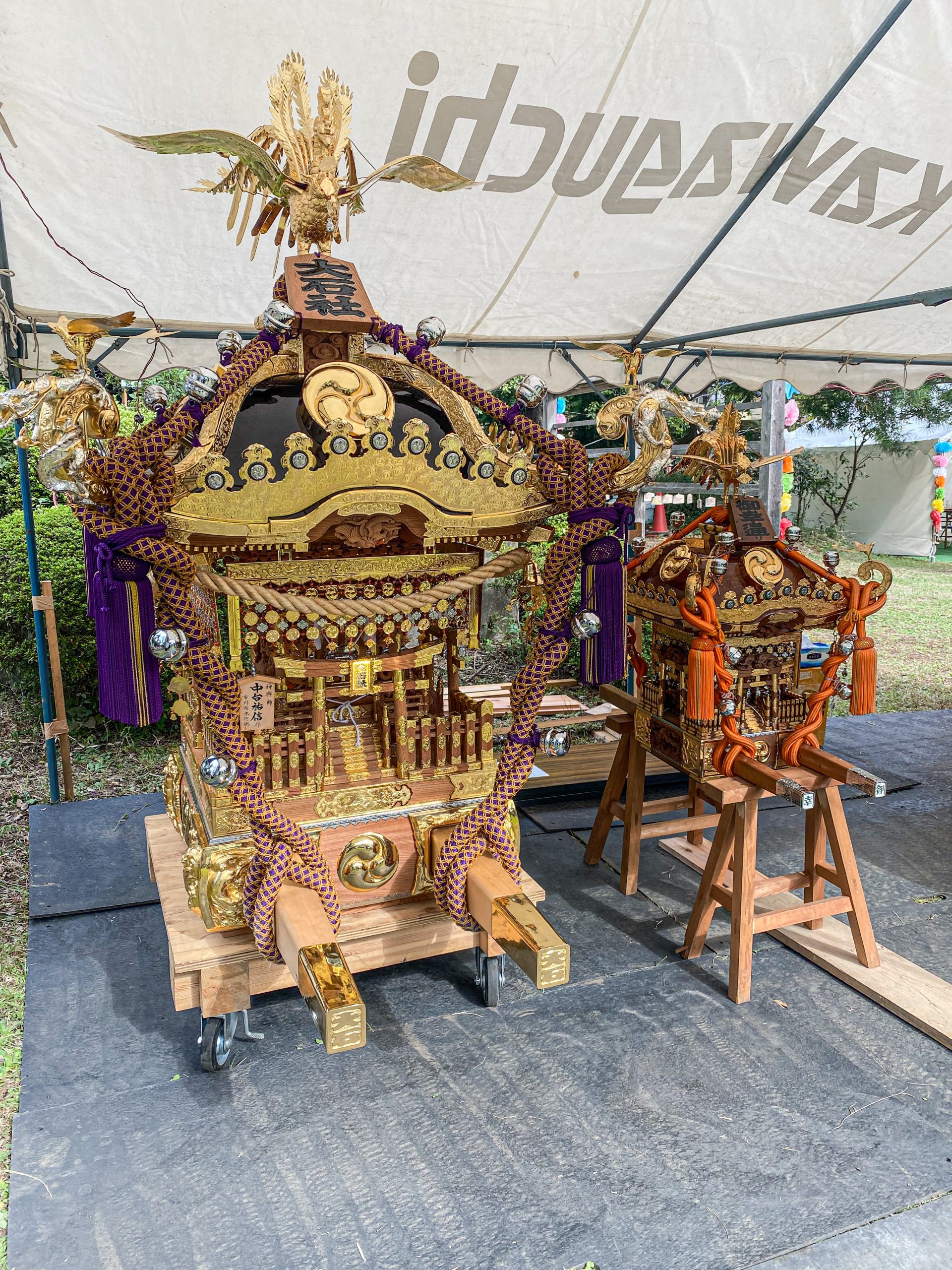 大石神社例大祭での神輿展示