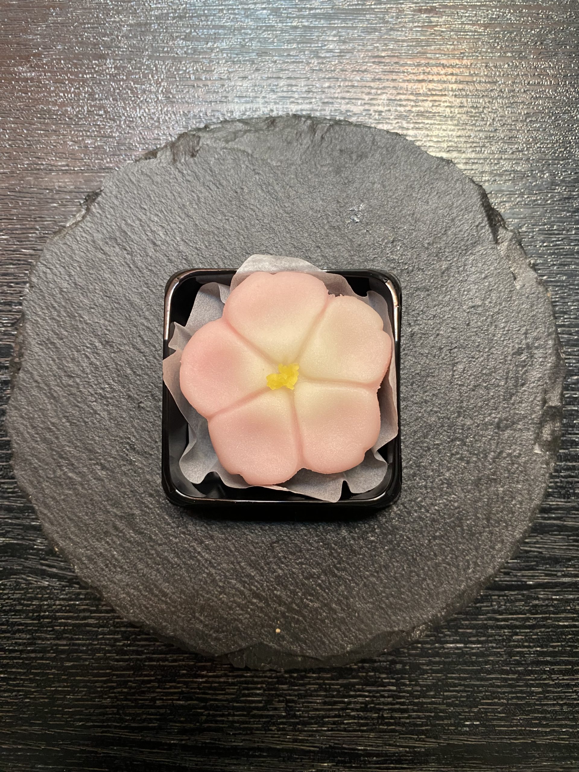 4月の上生菓子『桜』